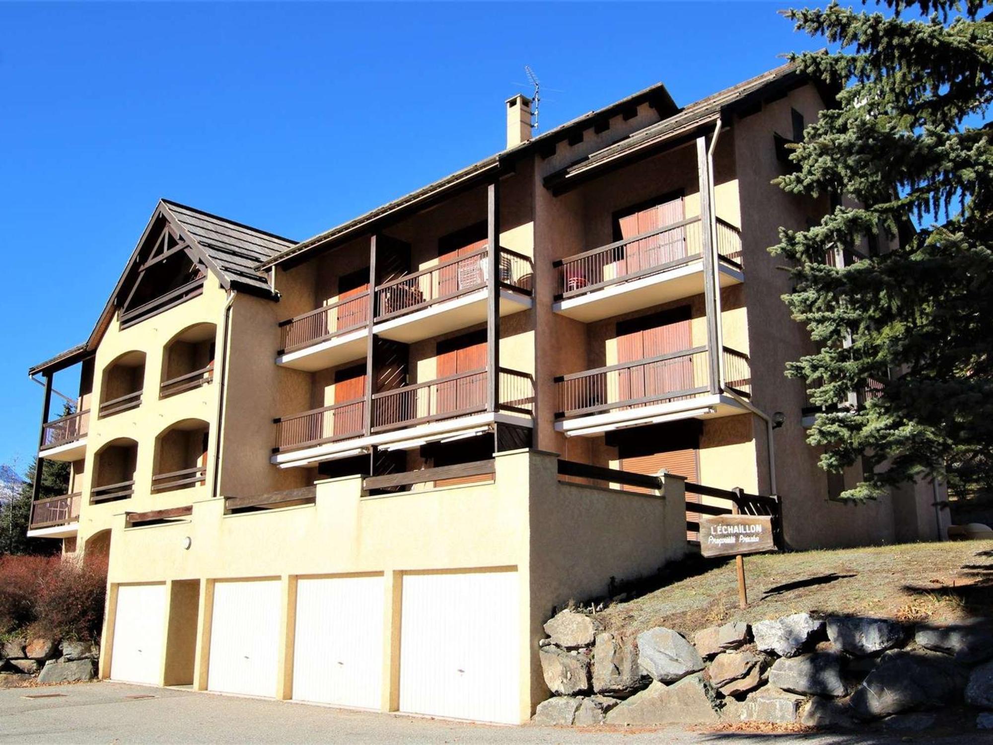 Appartement 3 Pieces, 7 Couchages, Proche Pistes Avec Parking - La Salle-Les-Alpes - Fr-1-330F-22 Serre Chevalier Exterior photo